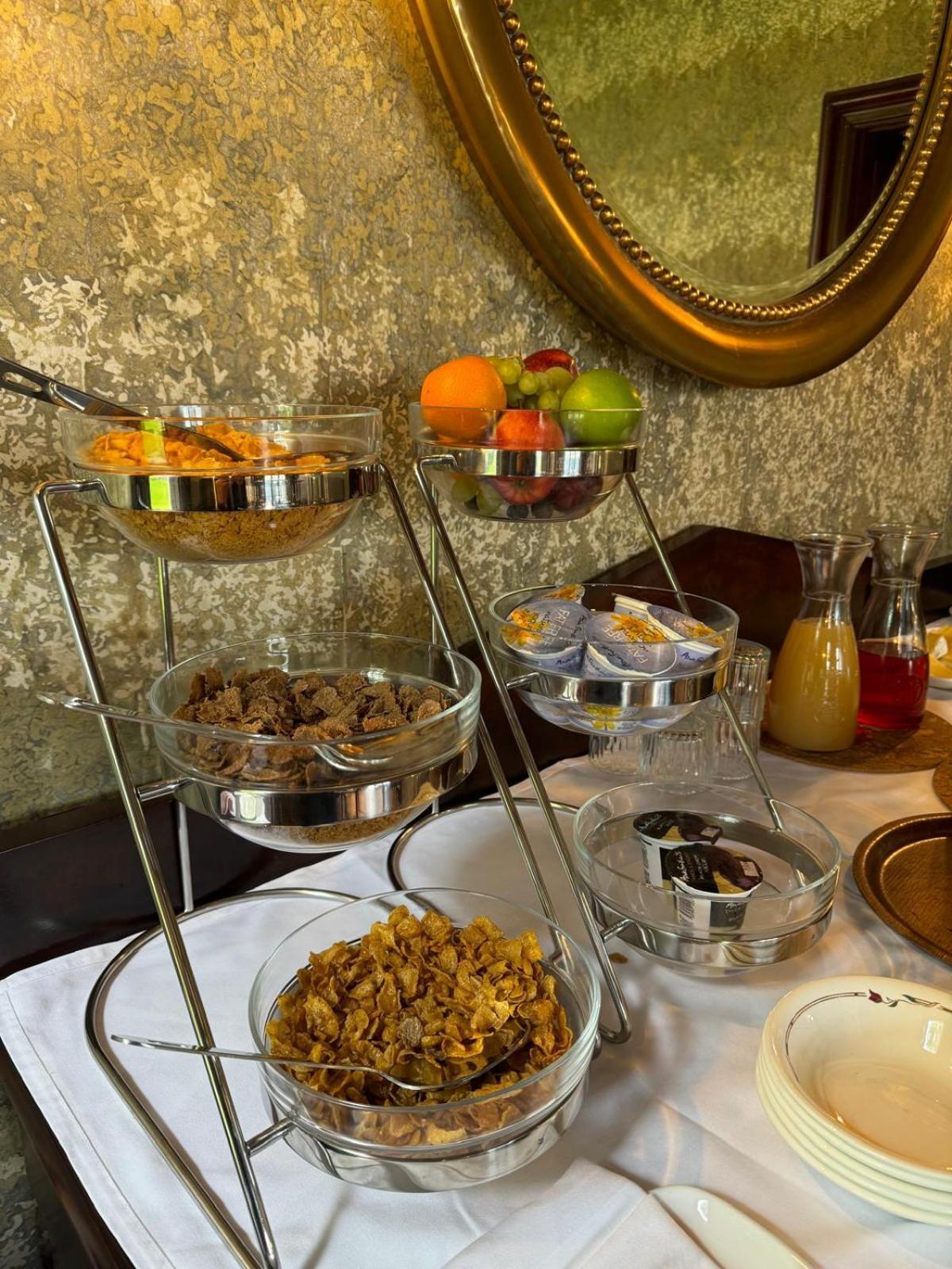 Glenfinnan House Hotel Екстериор снимка