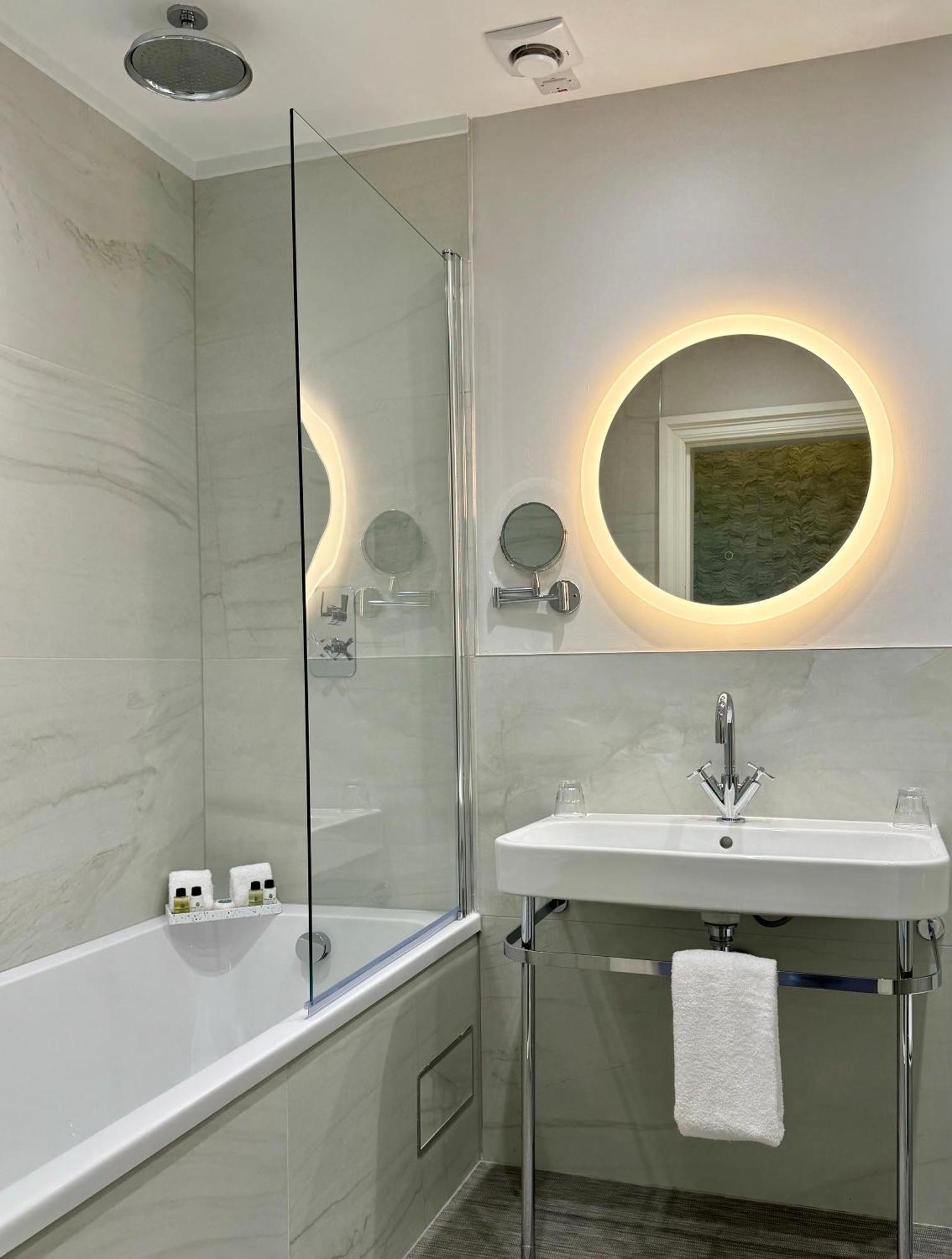Glenfinnan House Hotel Екстериор снимка
