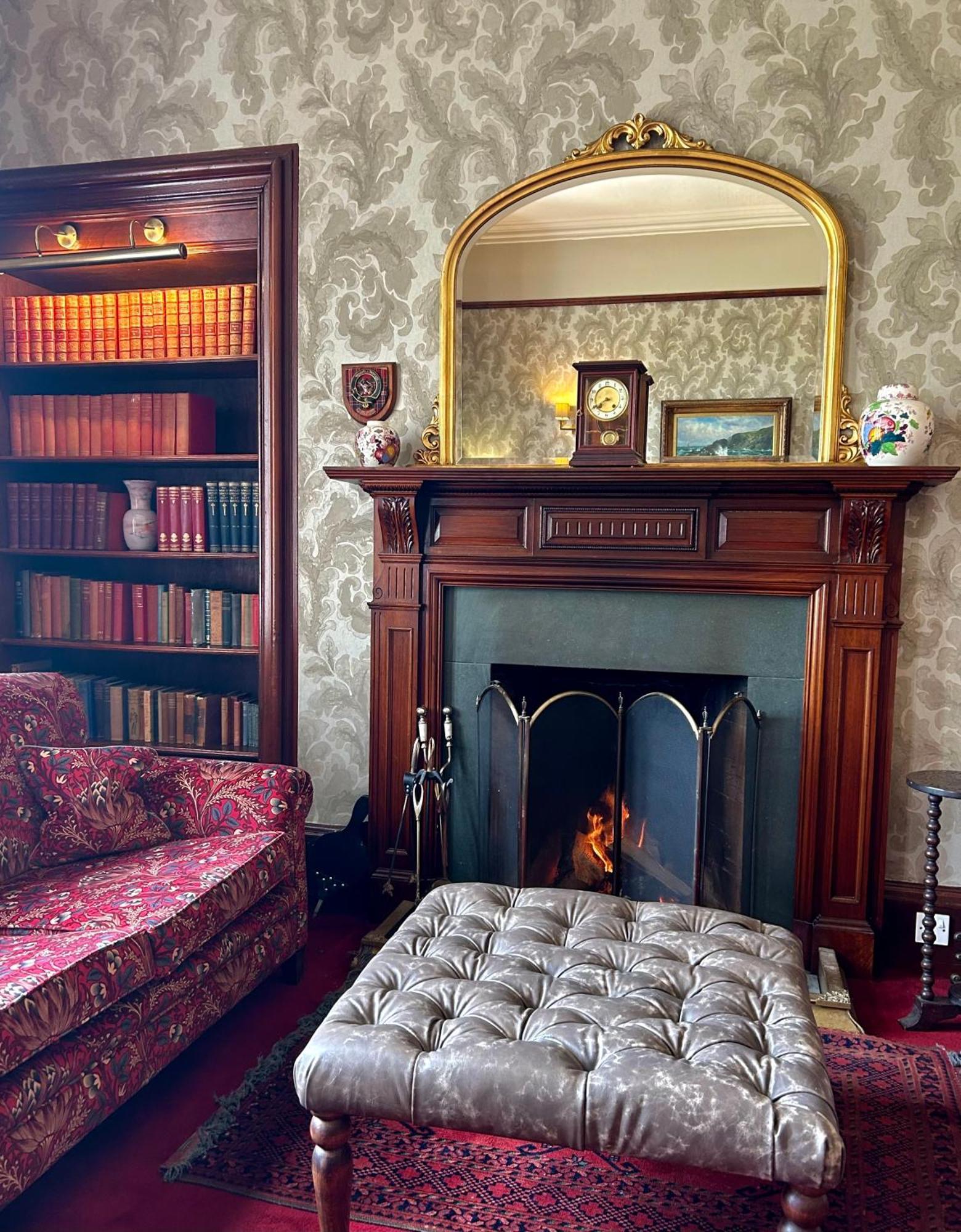 Glenfinnan House Hotel Екстериор снимка
