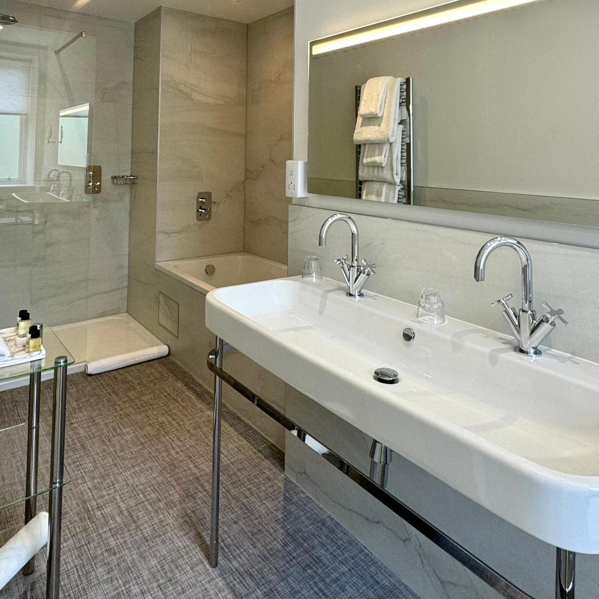 Glenfinnan House Hotel Екстериор снимка