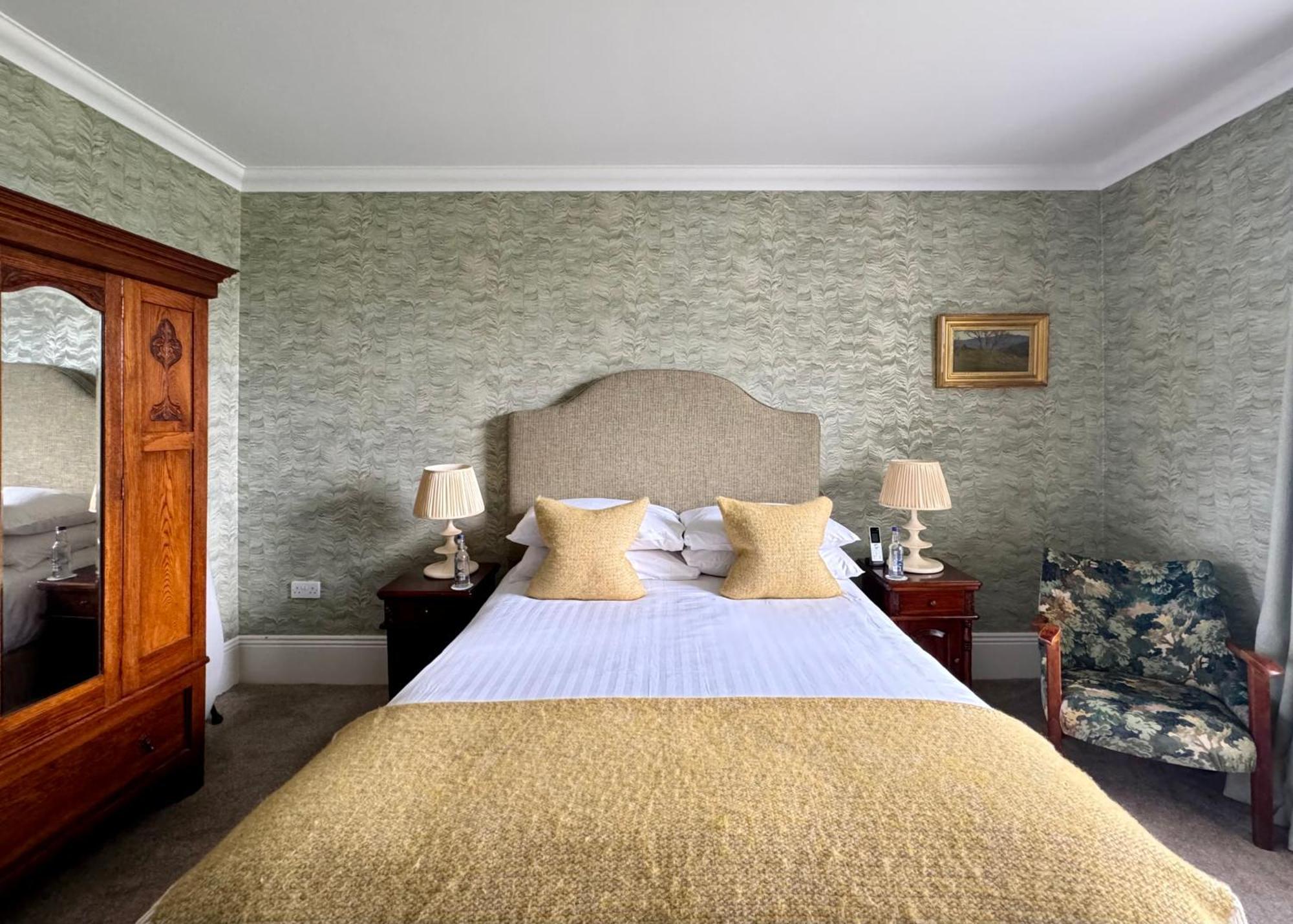 Glenfinnan House Hotel Екстериор снимка